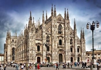 milan_italy_-_milan_cathedral